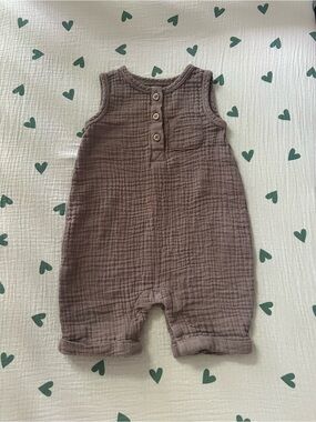 100% Muslin Cotton Neutral Sleeveless Baby Romper 6-12 months